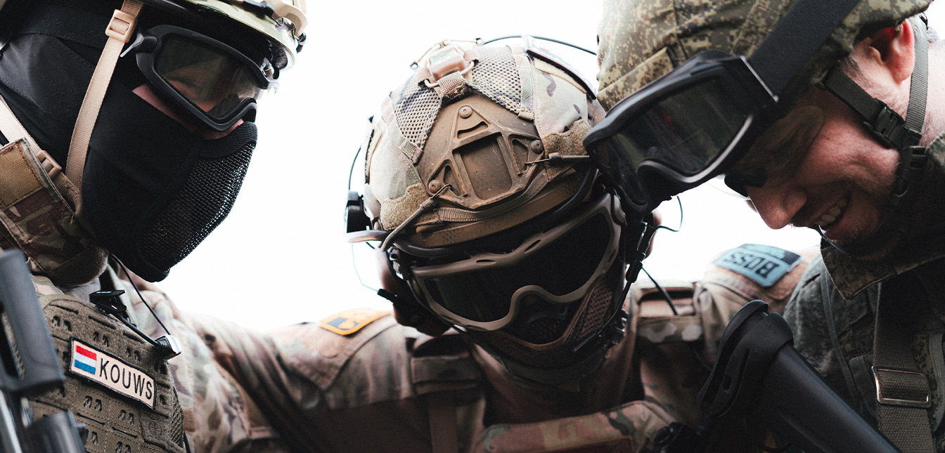 Airsofters tijdens een open skirm van de NABV